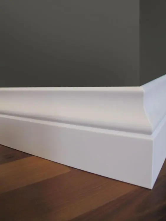 Łatwy zwrot Listwa MDF C-19