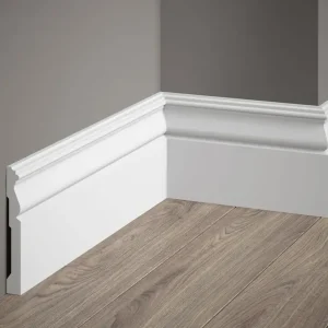 Do wyczerpania zapasów Listwa przypodłogowa MD095P malowana na biało (12×1,5×200cm) Mardom Decor