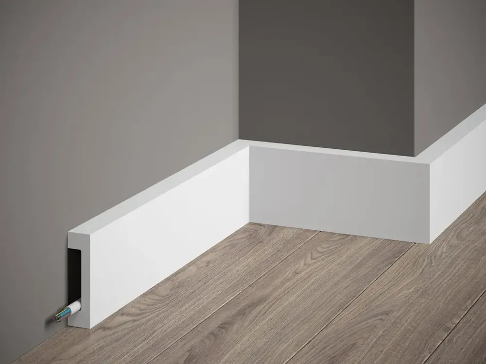 Cena promocyjna Listwa przypodłogowa MD008 (8×1,7×200cm) Mardom Decor