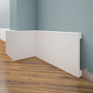 Listwa przypodłogowa malowana na biało LPC-31M (11,9×1,6×244cm) Creativa Promocja
