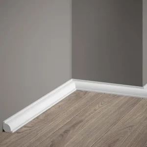 Listwa przypodłogowa MD001P malowana na biało (2,1×2,1×200cm) Mardom Decor Okazja