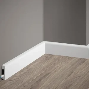 Listwa przypodłogowa MD004P malowana na biało (4,9×1,5×200cm) Mardom Decor Niska cena