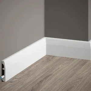 Listwa przypodłogowa MD017P malowana na biało (6,9×1,4×200cm) Mardom Decor Hit sprzedaży