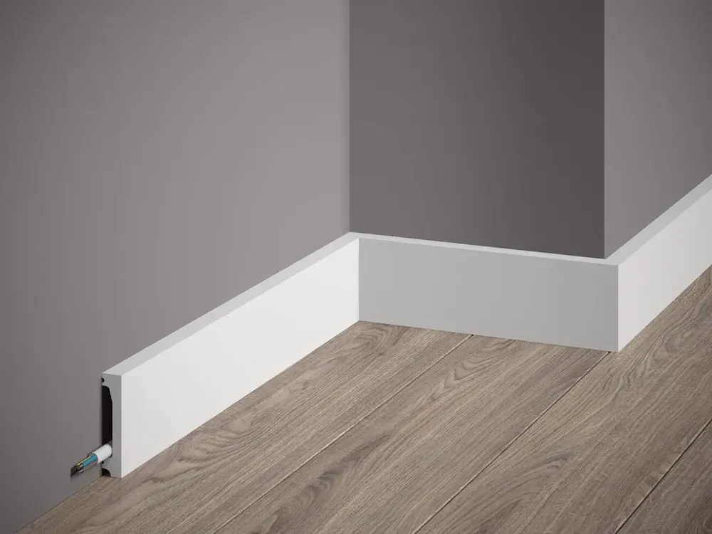 Listwa przypodłogowa MD032P malowana na biało (6×1,3×200cm) Mardom Decor Obniżka ceny