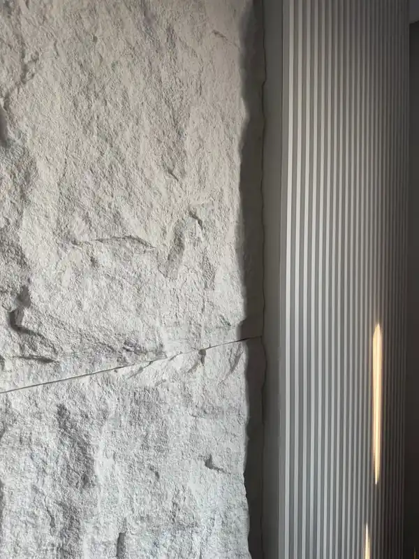 Hit cenowy Panel ścienny 3D imitacja kamienia Santero A2 Puresense Stone Touch (60×4×120cm) Murso