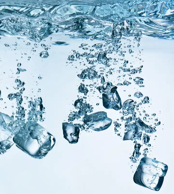 Fototapeta na flizelinie MS-3-0237 ICE CUBES Darmowa dostawa