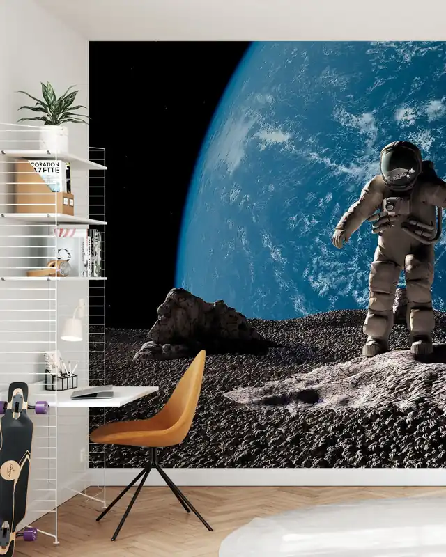 Nowy Astronauta z Ziemią w tle